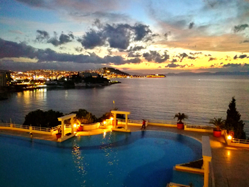 夕阳下的爱琴海