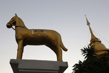 清迈古代的战马雕像