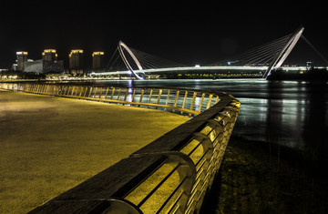 南京江滨夜景