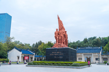 革命雕塑李明瑞韦拔群纪念碑