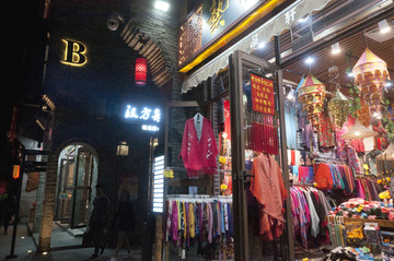 桂林旅游店铺
