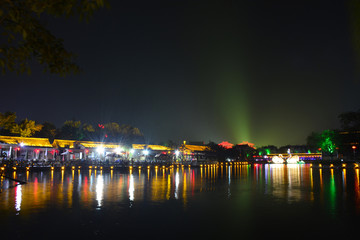 清明上河园 美食街夜景