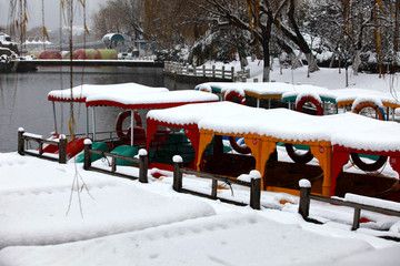 雪景 公园游船