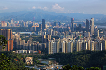 深圳梅林山城市风光