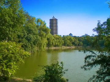 未名湖 北京大学