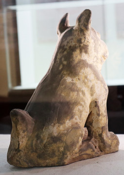 陶狗 雕塑