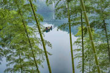 风景如画 江上渔船