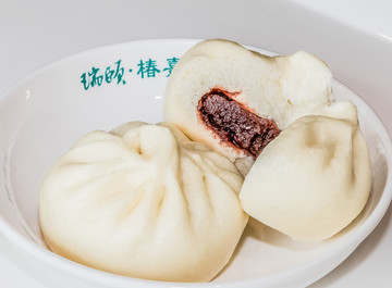 豆沙包