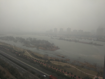雾霾中的城市 雾霾污染 雾霾