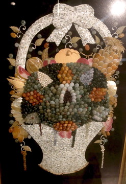 玉石画满篮葡萄水果