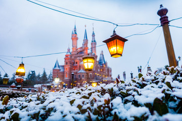 上海迪士尼乐园雪景