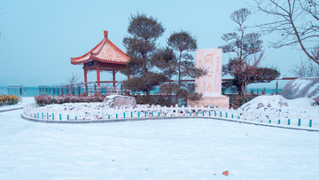 云龙湖风景区同心池雪景