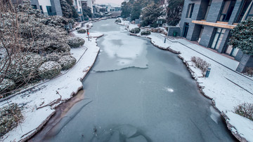 云龙湖风景区水街雪景