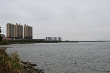 江河楼盘房地产
