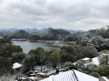 千岛湖下雪