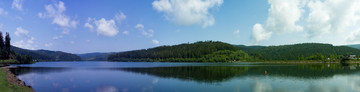 自然湖泊