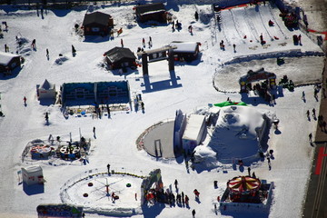 奥运塔俯视鸟巢滑雪场