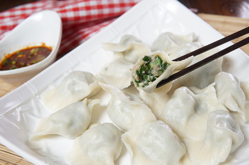 猪肉韭菜水饺