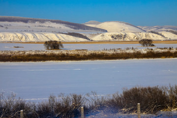 冬季的额尔古纳河