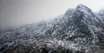 雪山