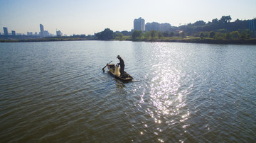 木兰溪渔翁