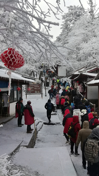 峨眉山雪景