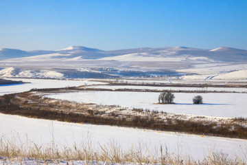 中俄边境额尔古纳河冬季