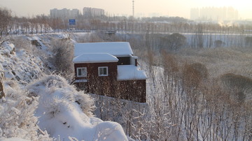 大雪 雪屋