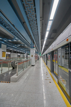 上海地铁 地铁站台 高清大图