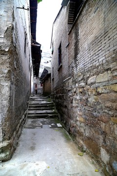老街 小巷 石墙
