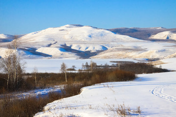 冬季森林雪山