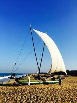 海边帆船