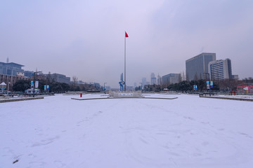 下雪后的济南泉城广场 （3）