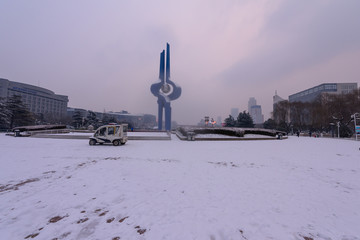 下雪后的济南泉城广场 （20）