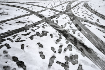 雪地痕迹