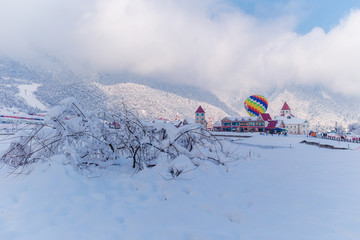 西岭雪景