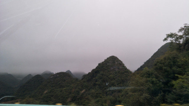 山脉
