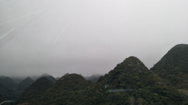 山脉