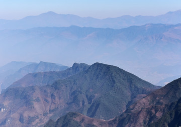 远山 水墨画 中 国画