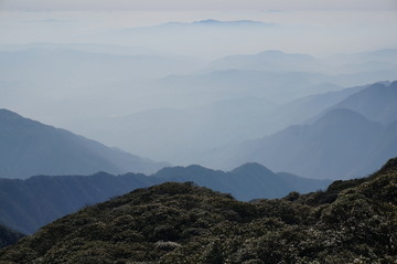 远山云海