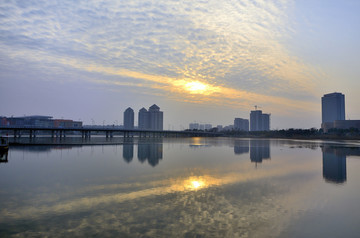 扬州明月湖日落