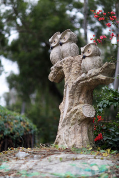 猫头鹰雕塑