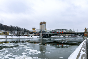莫斯科河大桥 俄罗斯科学院