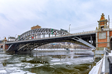 钢结构拱桥