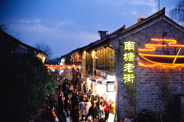 春节的南塘老街