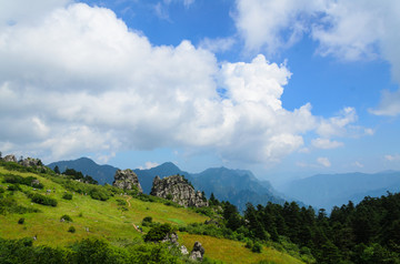 神农架板壁岩