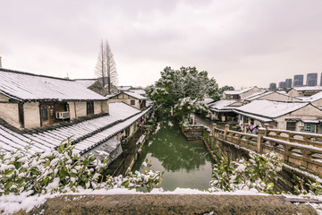 江南雪景