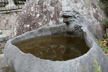 寺庙石刻龙头