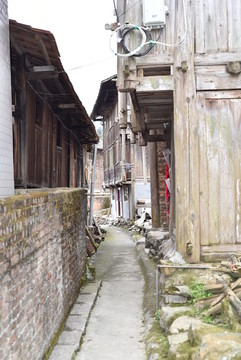 乡村小道 木屋 木房子