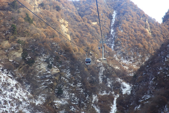 华山 索道观光